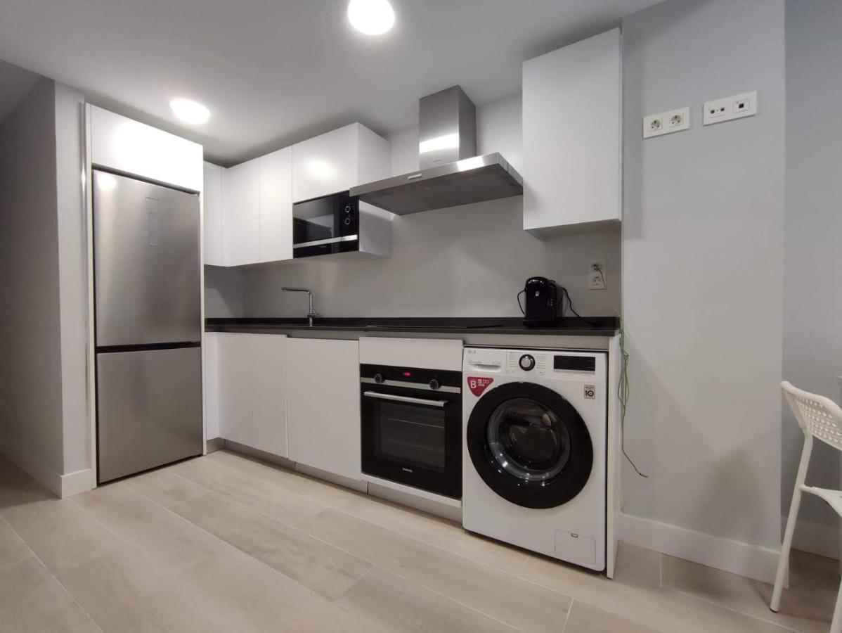 Apartamento La Estacion Con Terraza Gijón Eksteriør billede